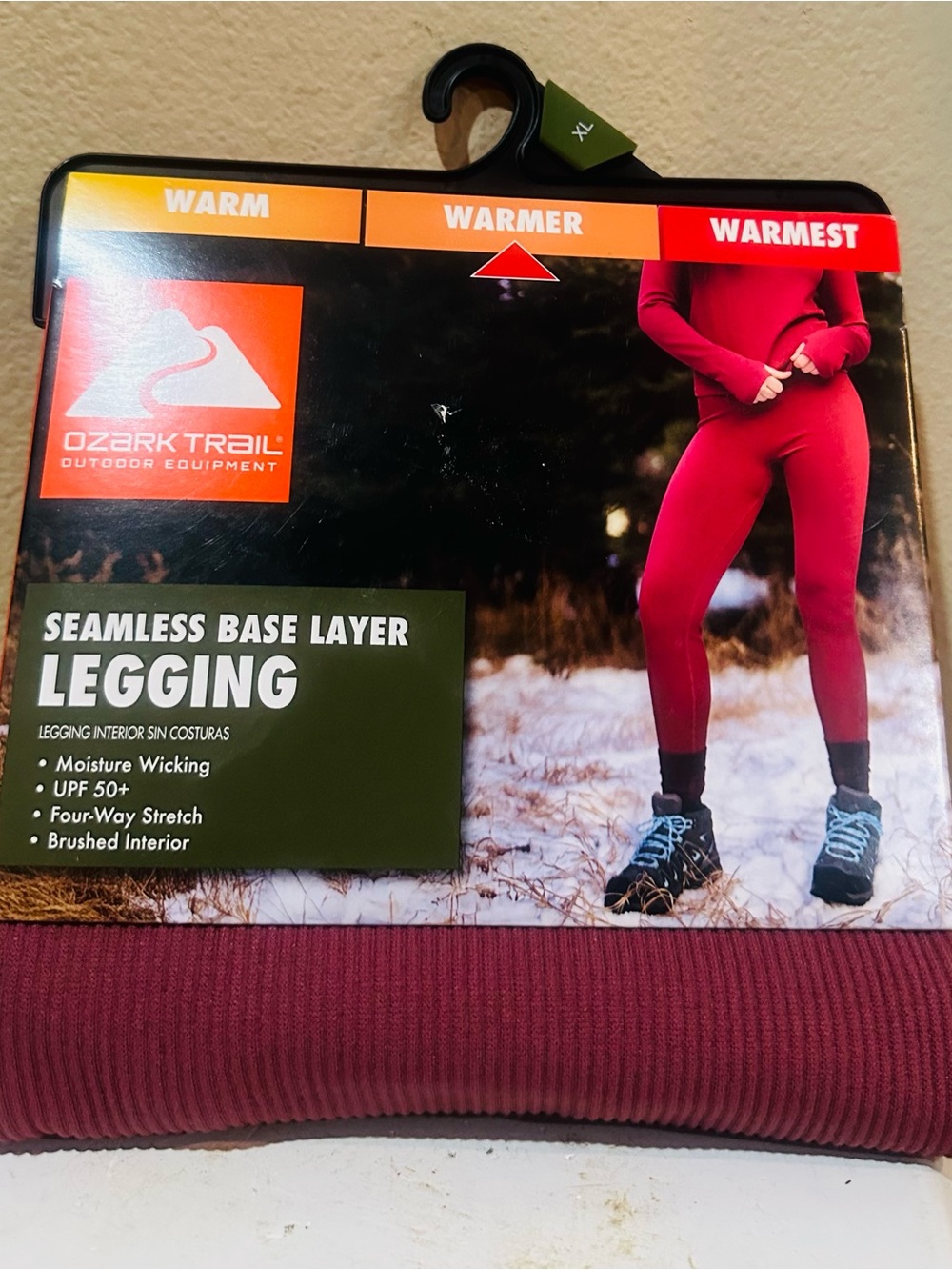 Ozark Trail Women's Seamless Base Layer Leggings - Deep Red